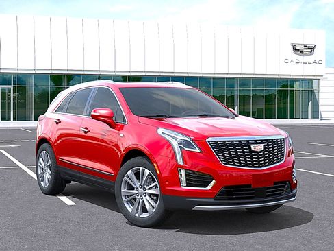 New 2026 Cadillac XT5 Premium Luxury w/ Driver Assist Package FWD image 7