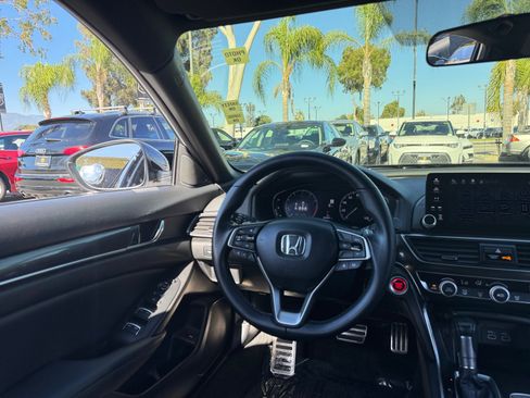 Used 2022 Honda Accord Sport image 23