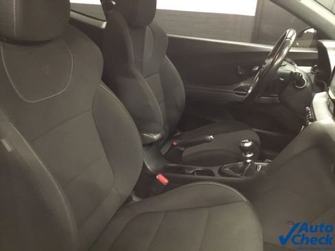 Used 2019 Hyundai Veloster N N w/ Performance Package image 25