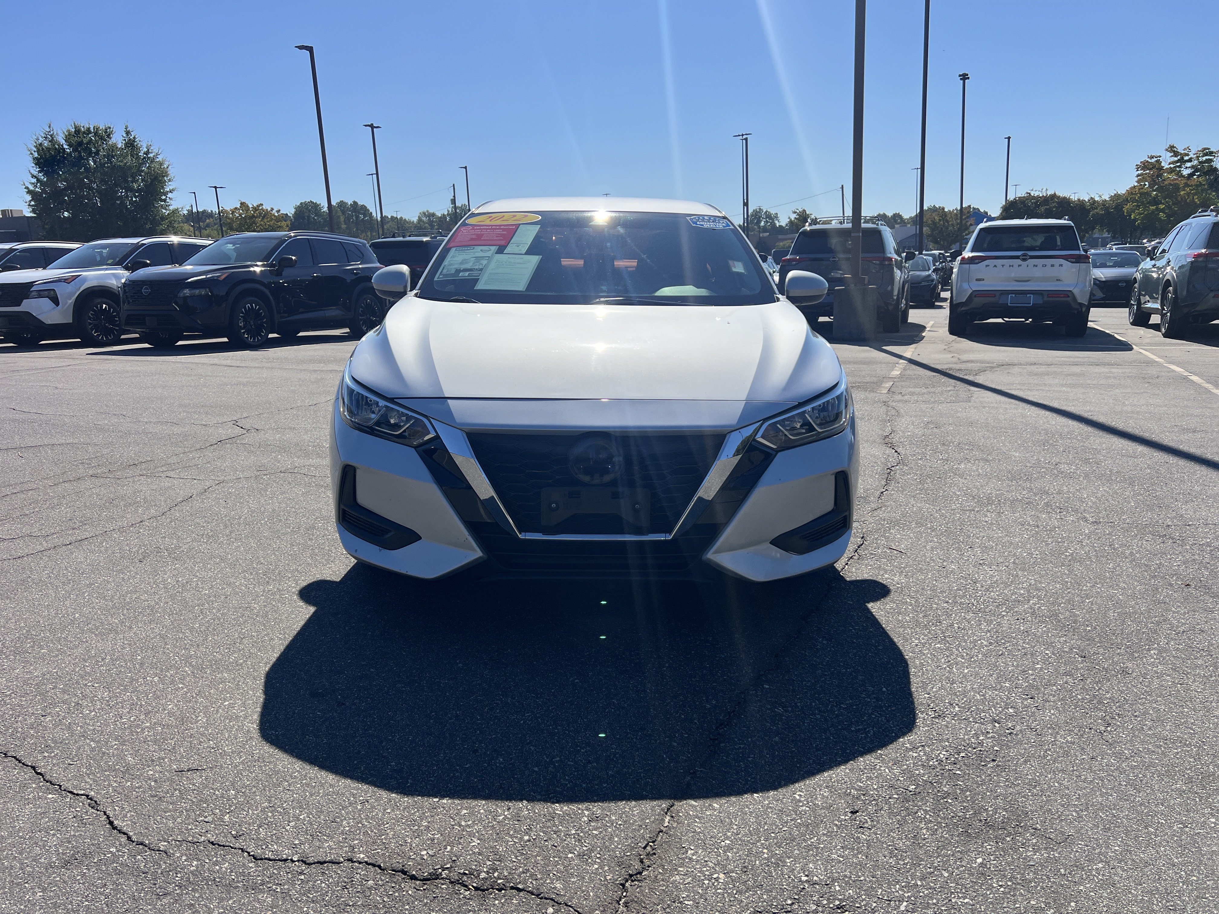 Used 2022 Nissan Sentra SV FWD image 2