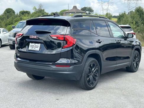 Used 2020 GMC Terrain SLE w/ Driver Convenience Package FWD image 8