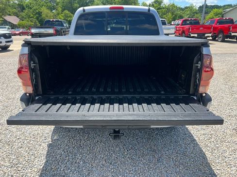 Used 2006 Toyota Tacoma PreRunner image 10