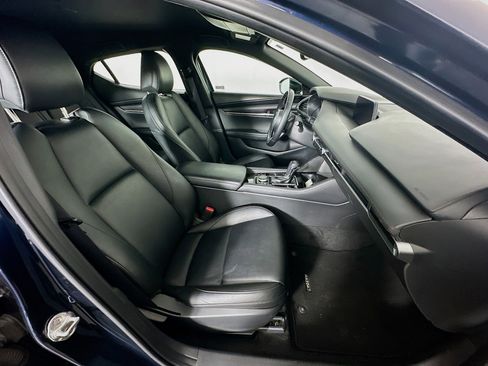 Used 2024 MAZDA MAZDA3 s image 31