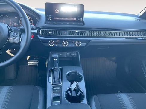 Used 2024 Honda Civic Sport image 11