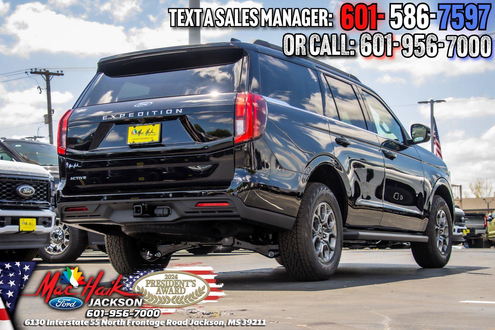 Used 2026 Ford Expedition Active RWD image 4
