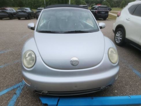 Used 2003 Volkswagen Beetle GLS FWD image 3