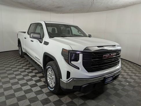 Used 2023 GMC Sierra 1500 Pro w/ Pro Value Package image 7