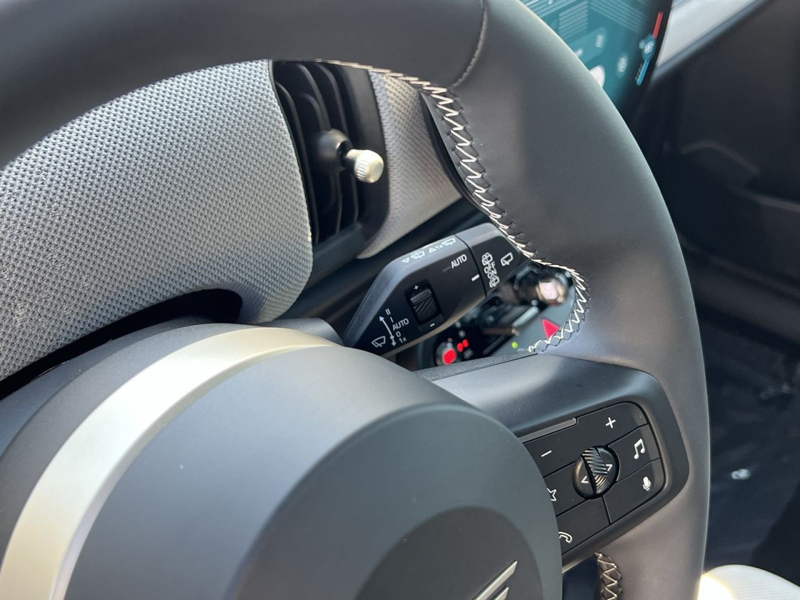 Used 2026 MINI Cooper S FWD image 23