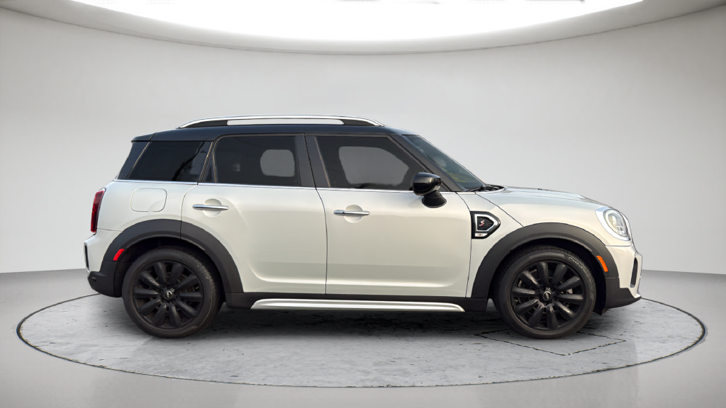 Used 2021 MINI Cooper Countryman S FWD image 5
