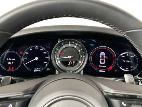 Certified 2024 Porsche 911 Targa 4S image 18