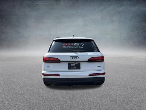 Used 2026 Audi Q7 3.0T Premium Plus AWD/4WD image 4
