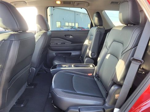 Certified 2023 Nissan Pathfinder SL w/ SL Premium Package image 11