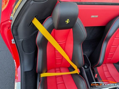 Used 2015 Ferrari 458 Spider image 40
