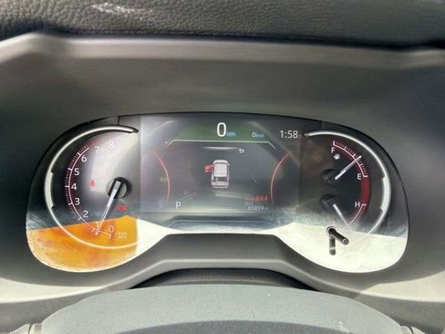 Used 2024 Toyota RAV4 LE FWD image 26