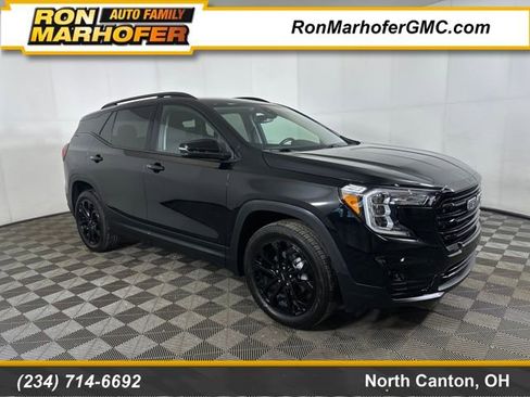 Used 2022 GMC Terrain SLT w/ Elevation Edition image 1