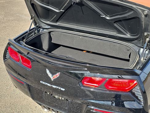 Used 2016 Chevrolet Corvette Stingray Convertible w/ 2LT Preferred Equipment Group image 20