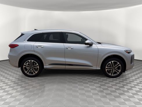 New 2026 Audi Q5 Premium AWD/4WD image 8