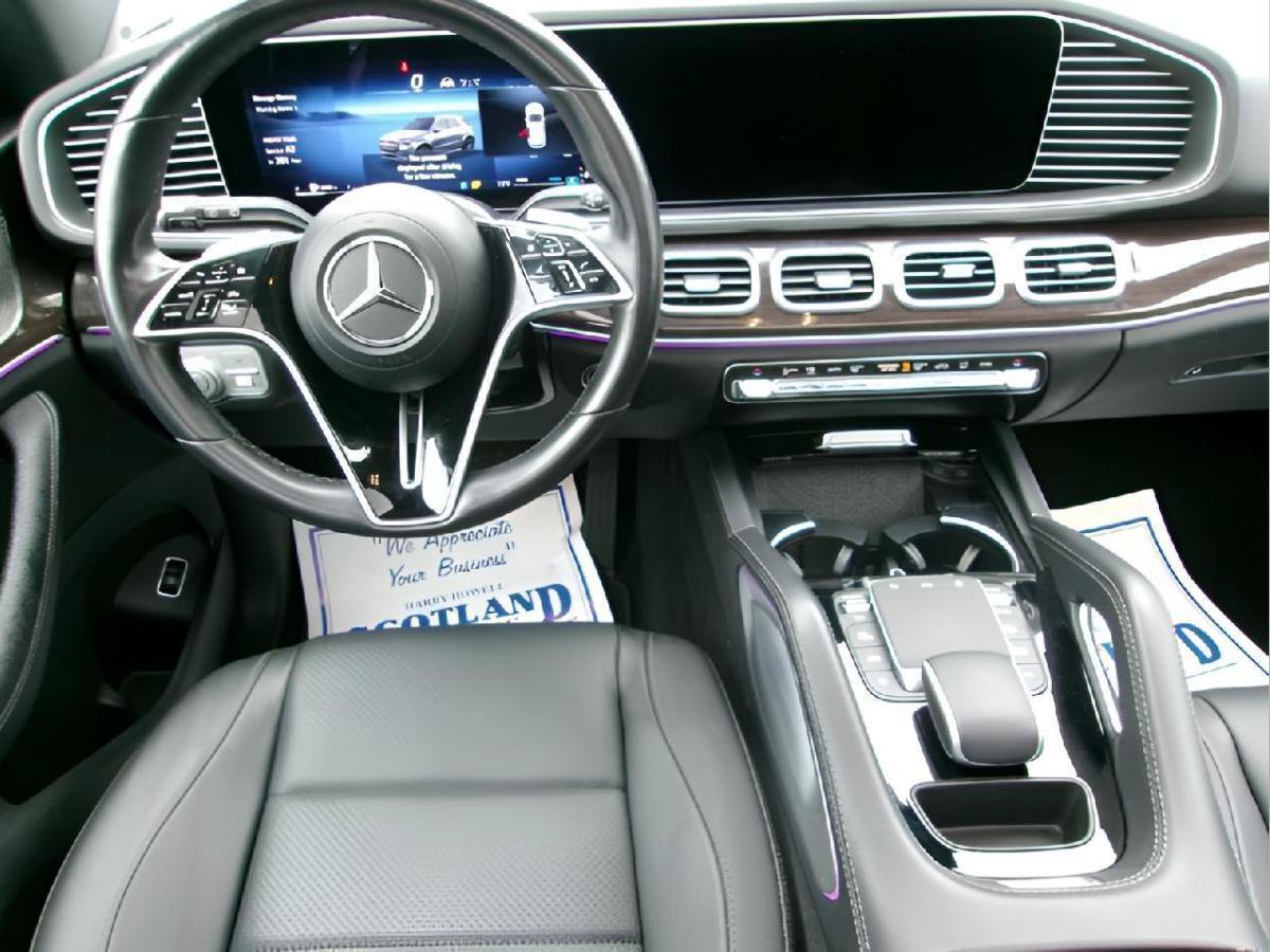 Used 2024 Mercedes-Benz GLE 350 4MATIC image 11