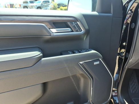 New 2026 GMC Sierra 1500 SLT w/ SLT Premium Plus Package AWD/4WD image 14