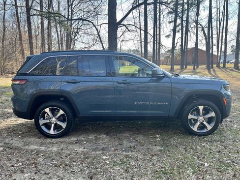 New 2026 Jeep Grand Cherokee Limited image 2