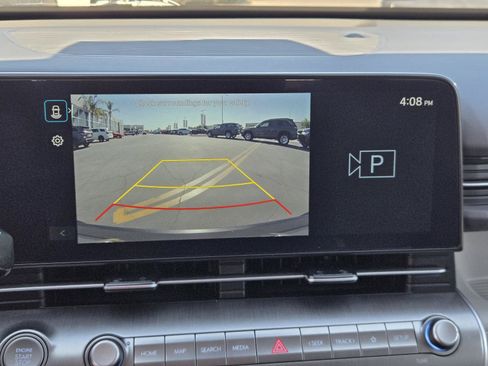 Used 2024 Hyundai Kona SEL FWD image 8