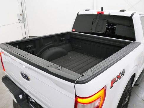 Used 2021 Ford F150 Lariat AWD/4WD image 39
