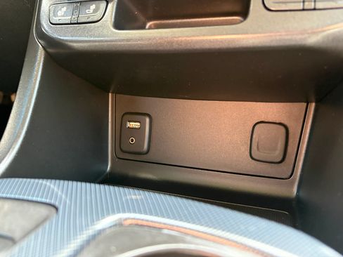 Used 2018 Chevrolet Colorado Z71 RWD image 15