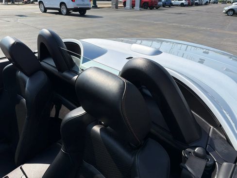 Used 2006 Nissan 350Z Grand Touring RWD image 37