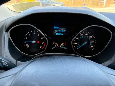 Used 2014 Ford Focus S FWD image 16