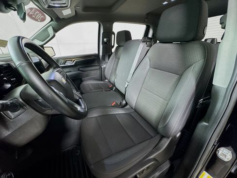 Used 2024 Chevrolet Silverado 1500 LT AWD/4WD image 14