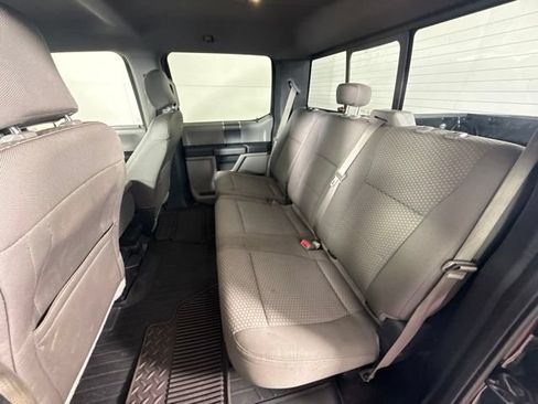 Used 2016 Ford F150 XLT w/ Equipment Group 302A Luxury AWD/4WD image 27