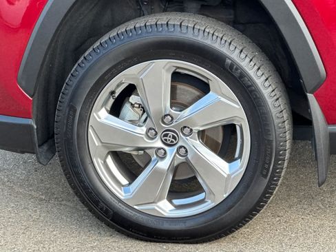 Used 2021 Toyota RAV4 Limited AWD/4WD image 13