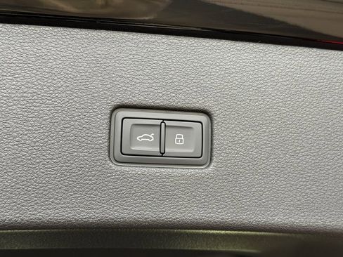 New 2026 Audi RS Q8 performance image 19