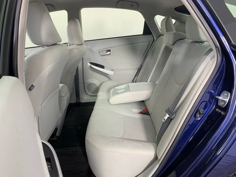 Used 2012 Toyota Prius Two FWD image 33