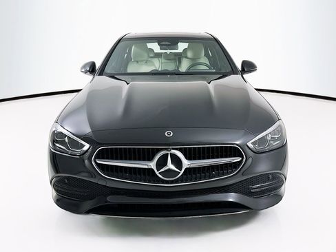 Used 2025 Mercedes-Benz C 300 Sedan image 2