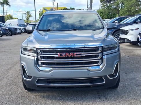 Used 2023 GMC Acadia SLT FWD image 2