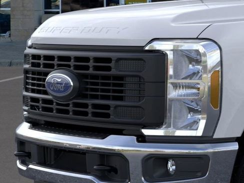 New 2026 Ford F250 XL w/ XL Driver Assist Package image 17