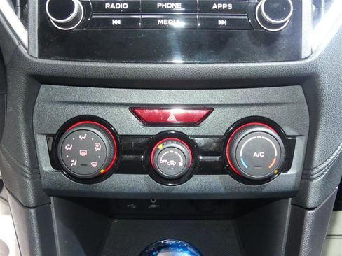 Used 2020 Subaru Impreza 2.0i image 37