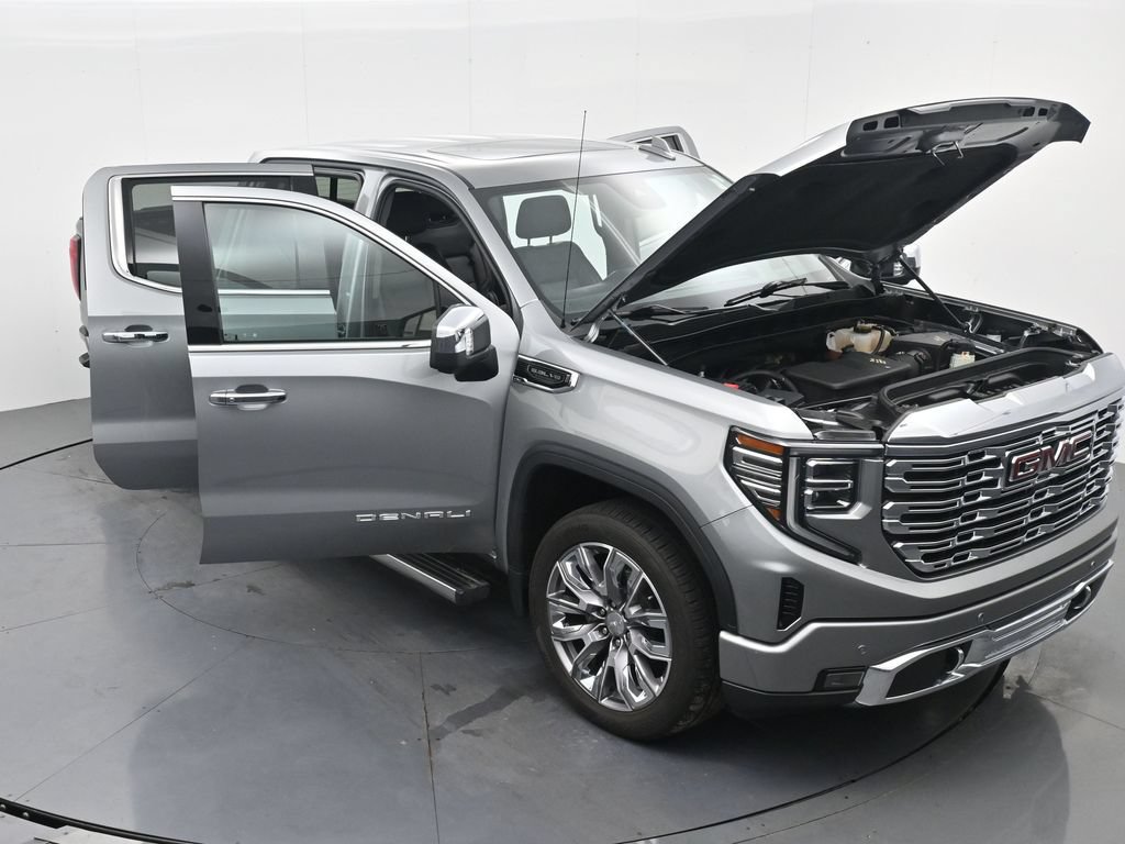 Used 2024 GMC Sierra 1500 Denali AWD/4WD image 37