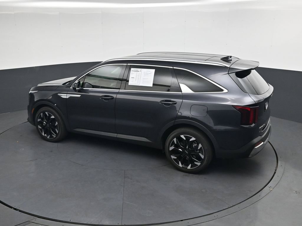Used 2025 Kia Sorento EX w/ Panoramic Sunroof Package FWD image 30