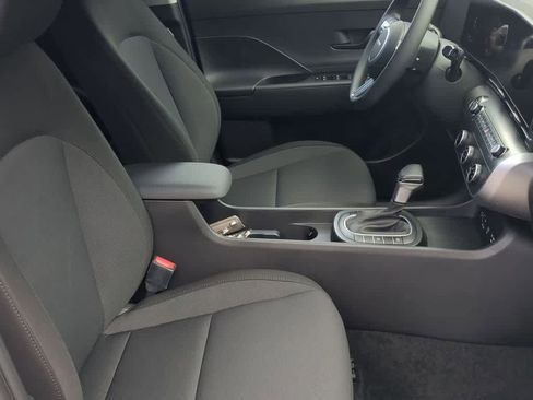 New 2026 Hyundai Kona SE FWD image 22