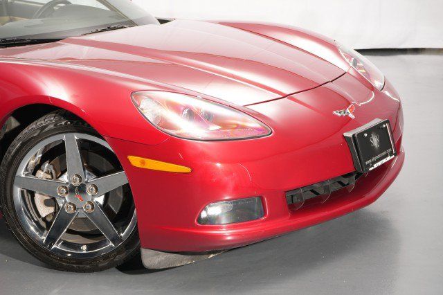 Used 2008 Chevrolet Corvette Convertible w/ Preferred Equipment Group RWD image 8