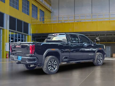 Used 2022 GMC Sierra 2500 AT4 w/ Gooseneck/5TH Wheel Package AWD/4WD image 7