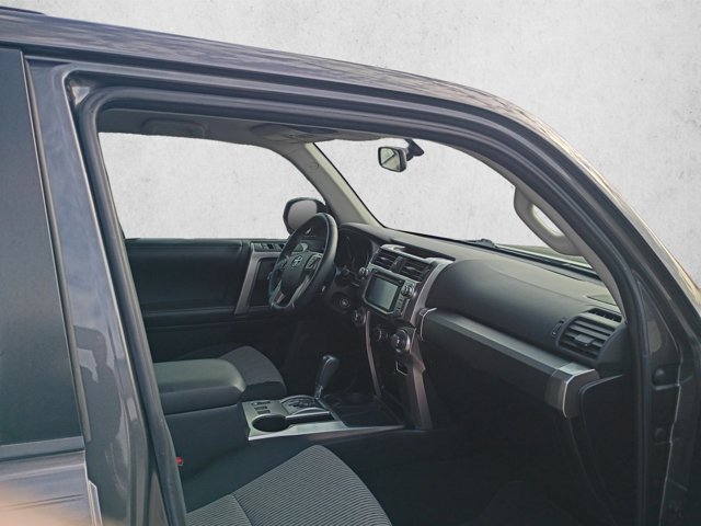 Used 2015 Toyota 4Runner SR5 RWD image 22