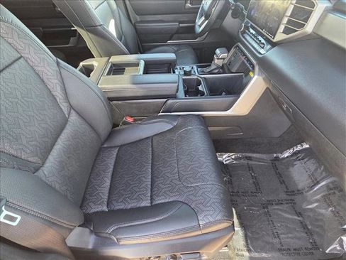 Used 2023 Toyota Tundra Limited image 19