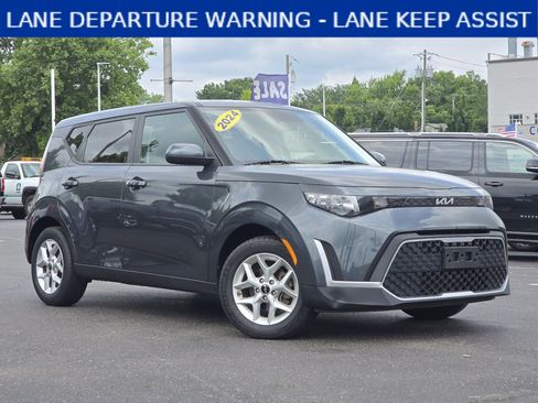 Used 2024 Kia Soul S FWD image 1