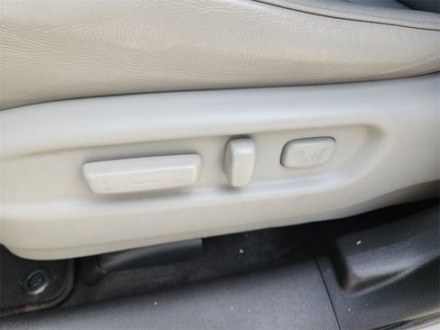 Used 2019 Honda Pilot Touring image 22