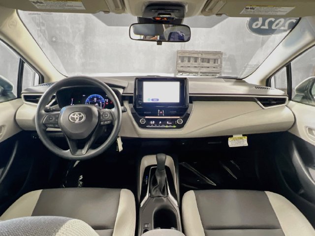 Used 2026 Toyota Corolla LE FWD image 28