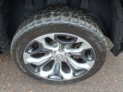 Used 2019 RAM 1500 Limited AWD/4WD image 21