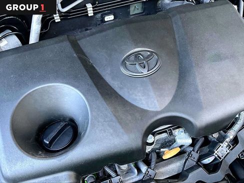 Certified 2022 Toyota RAV4 XLE AWD/4WD image 31